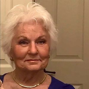 Meet your Posher, Charlene